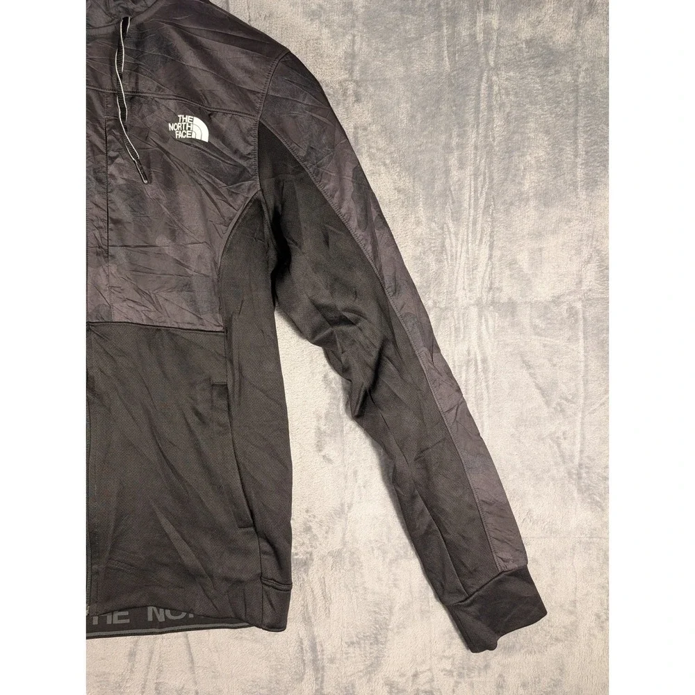 The North Face Men's Small Black‎ Camo Full Zip Hooded Fleece Jacket